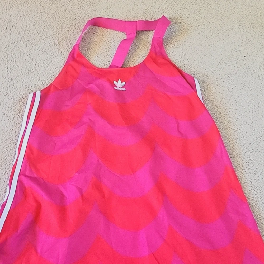 DRESS - Picture 1 of 4